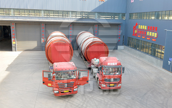 豆渣烘干機(jī)運(yùn)行現(xiàn)場 豆渣烘干機(jī)運(yùn)行現(xiàn)場